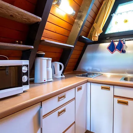 Ferienwohnpark Nurdachhaus Typ 7 Nd 45 Immenstaad am Bodensee